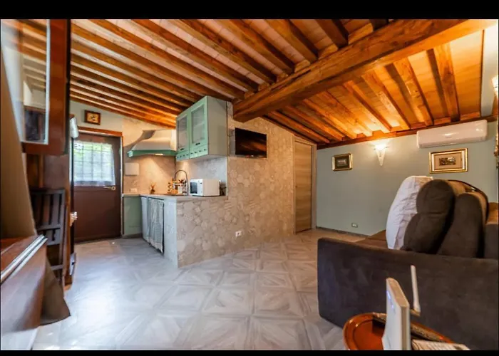 Appia Antica Giardino Parcheggio Fermata Bus Сasa de vacaciones