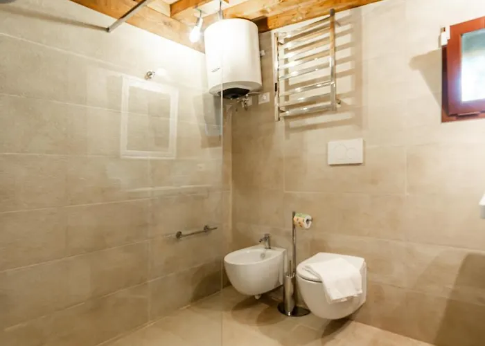 Appia Antica Giardino Parcheggio Fermata Bus Roma